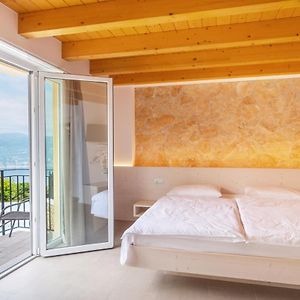 Suite met een Queen Size Bed